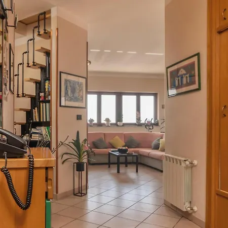 Cozy In With House Sea View Apartment