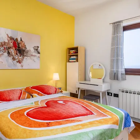 Cozy In With House Sea View Apartment Glavani