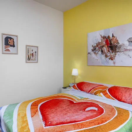 Beautiful In Apartamento Glavani